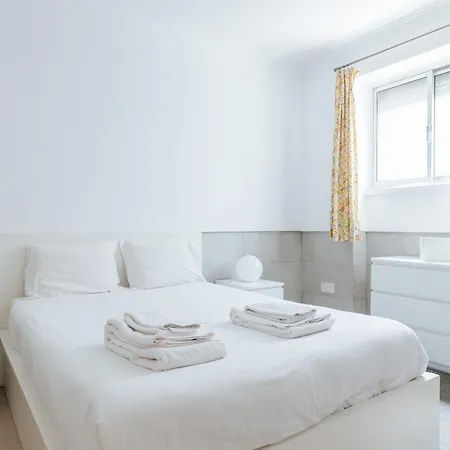 Appartement Parque Nacoes Oriente Flat