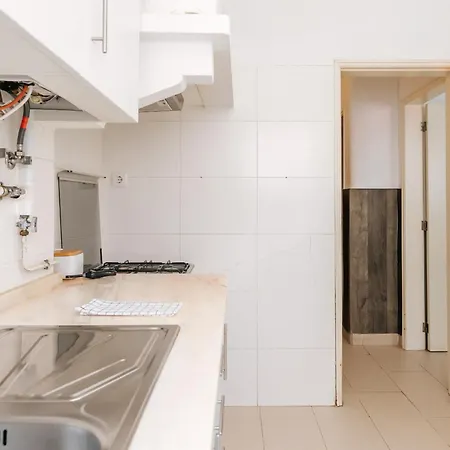 Parque Nacoes Oriente Flat * Лиссабон